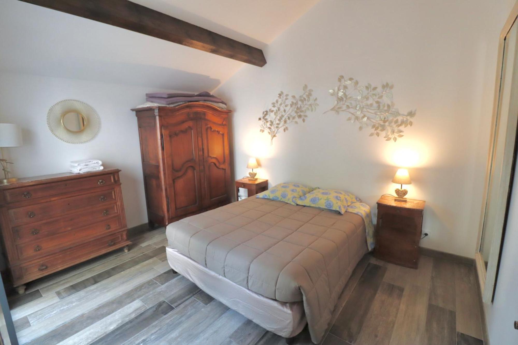 Gites Avec Piscine Et Jacuzzi Au Mas De Cadoule Saint-Just  Quarto foto